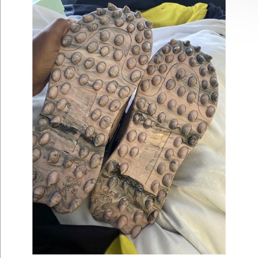 Off-White Shoes - Picture 5 of 5